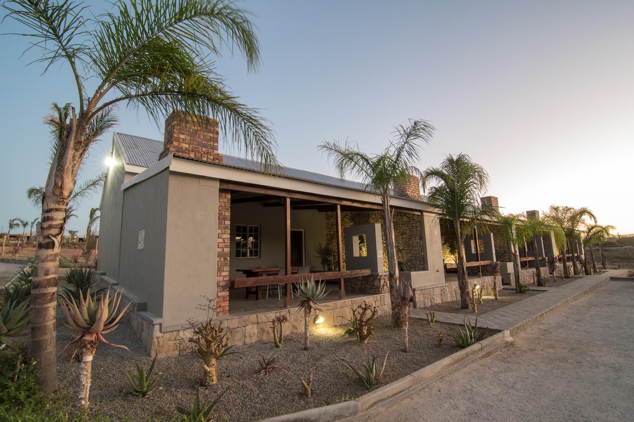 Letsatsi Lodge Vanrhynsdorp Eksteriør bilde