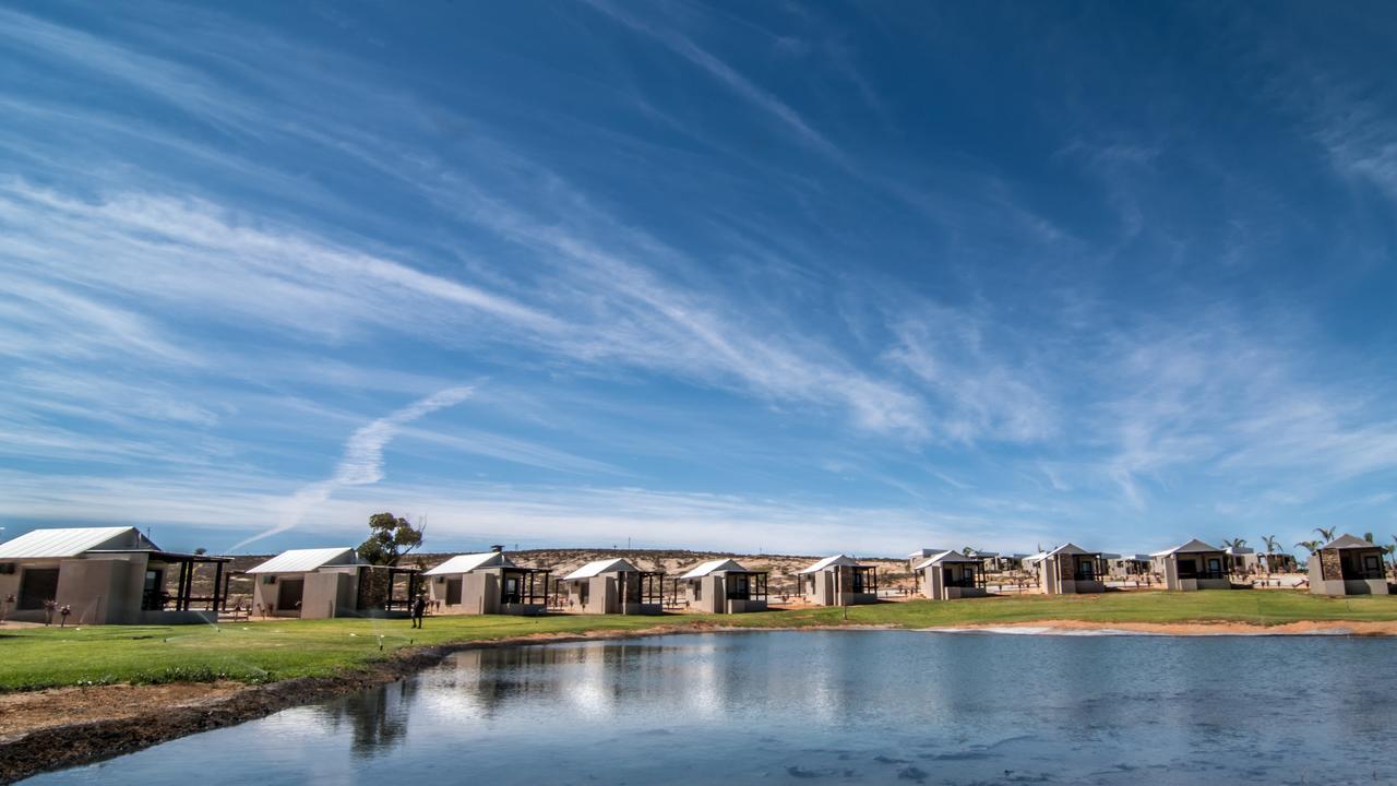 Letsatsi Lodge Vanrhynsdorp Eksteriør bilde