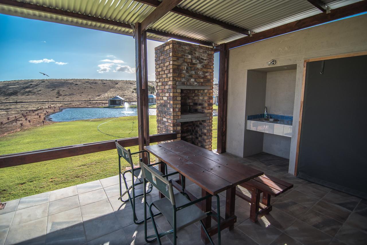 Letsatsi Lodge Vanrhynsdorp Eksteriør bilde